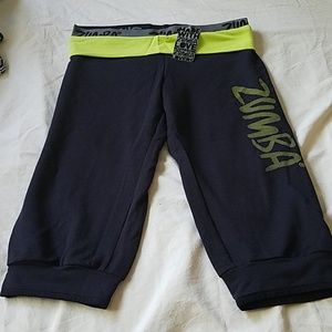 FLASH SALE!! New w/tags Zumba Fitness Shake It Capri Size S